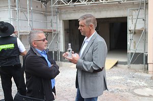 Gut einem Monat nach der Grundsteinlegung konnte heute am Stephanus Haus in G&uuml;nzerode Richtfest gefeiert werden