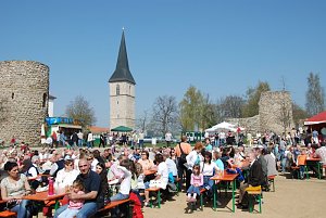Fr&uuml;hlingsfest auf dem Petersberg 