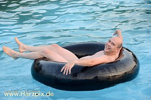 Flutlichschwimmen