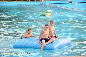 Flutlichschwimmen