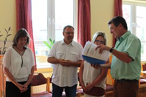 Bewilligungsbescheid f&uuml;r neues Konzept