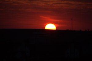 Stadt- und Sonnenansichten