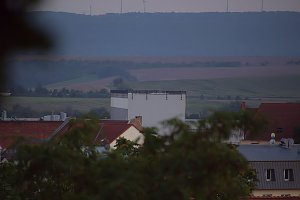 Stadt- und Sonnenansichten
