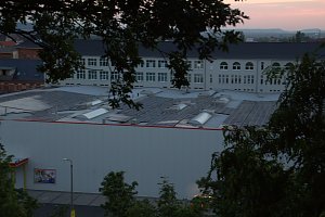 Stadt- und Sonnenansichten