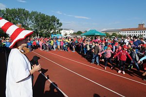 Schulanfangsaktion 2015 auf dem Hohekreuzsportplatz in Nordhausen