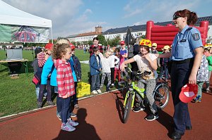 Schulanfangsaktion 2015 auf dem Hohekreuzsportplatz in Nordhausen