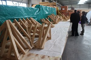 Volles Haus bei Henning Bau - die Urbacher Firma feierte 25j&auml;hriges Jubil&auml;um