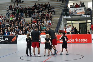 K&ouml;rbe werfen gegen Krebs - zweites Benefizspiel des Seamr&oacute;g BC