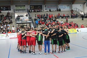 K&ouml;rbe werfen gegen Krebs - zweites Benefizspiel des Seamr&oacute;g BC