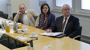 Landrätin besucht Deuna Zement GmbH