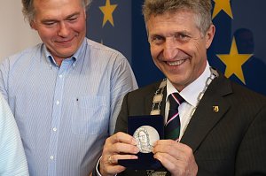 Besuch aus Ostr&oacute;w Wielkopolski im Nordh&auml;user Rathaus