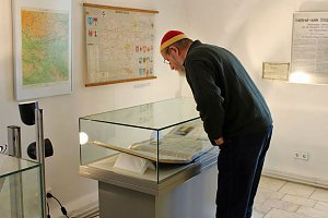 Zeitungen im Museum