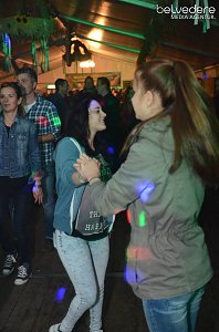 Club-Nacht er&ouml;ffnete Kirmes in Bielen