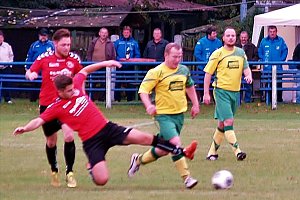 Greußen gewinnt das Spitzenspiel