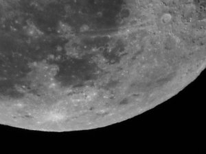 Ganz nah dran am Mond - geht auch vom Boden aus