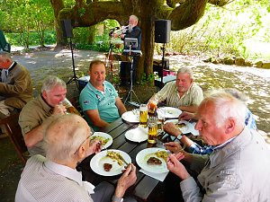 Herzsportgruppe wanderte zum Braunsteinhaus