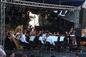 Theaterfest und Kochshow