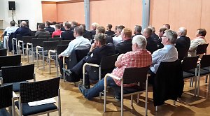 Arbeitsgruppe / Feuerwehrauschuss soll es richten
