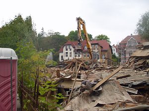 Letzte Mauern des alten Finanzamtes sind gefallen