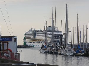 AIDAluna in Warnemünde