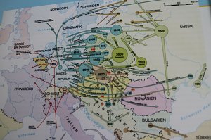 Geflohen � vertrieben � angekommen!? - neue Ausstellung im B&uuml;rgersaal