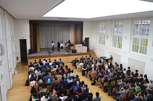 Zeugnisvergabe am Nordh&auml;user Studienkolleg