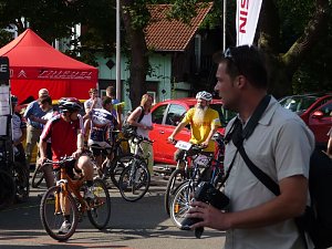 Jedermann und Kandidaten