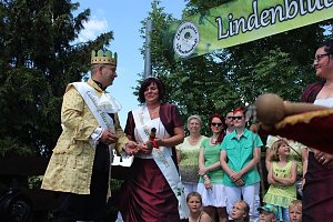 Geheimnis der Hofdamen gel&uuml;ftet