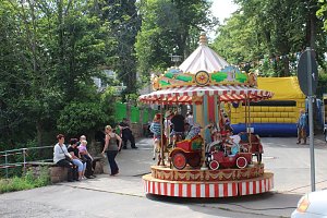 "Gro&szlig;e Schweinerei" vor der Kindervilla