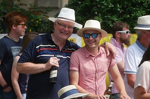 Festumzug zum 1090. Geburtstag der Rolandstadt
