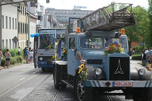 Festumzug zum 1090. Geburtstag der Rolandstadt