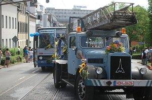 Festumzug zum 1090. Geburtstag der Rolandstadt
