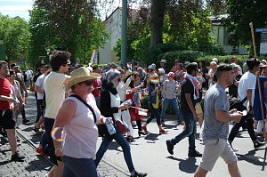 Festumzug zum 1090. Geburtstag der Rolandstadt
