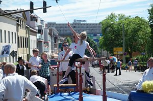 Festumzug zum 1090. Geburtstag der Rolandstadt