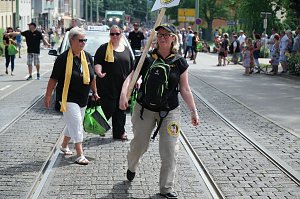 Festumzug zum 1090. Geburtstag der Rolandstadt