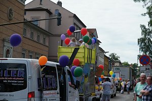 Festumzug zum 1090. Geburtstag der Rolandstadt