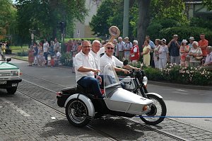 Festumzug zum 1090. Geburtstag der Rolandstadt