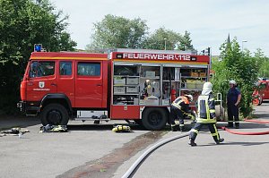 Brand in einem alten Lager