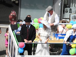 Festumzug aus einer etwas anderen Perspektive