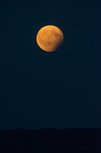 Partielle Mondfinsternis am Montag