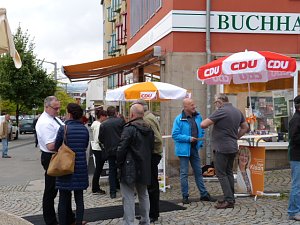 Wahlkampf zwischen Obst und Gem&uuml;se