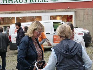 Wahlkampf zwischen Obst und Gem&uuml;se