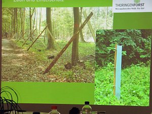 Revierf&ouml;rster mit bildlicher Wanderung