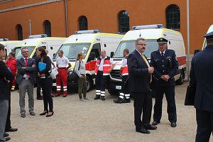24 wertvolle "Kutschen" &uuml;bergeben