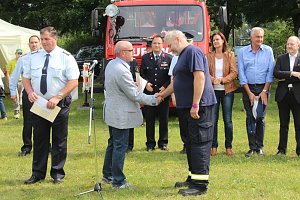  Vereine feiern mit den Kameraden der FFW