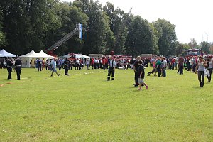  Vereine feiern mit den Kameraden der FFW