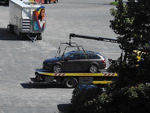 Ordnung schaffen auf dem August-Bebel-Platz