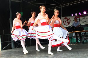 Eleven des Tanzstudios Radeva...
