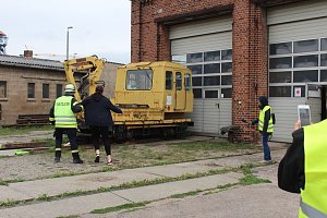 Am Gel&auml;nde des Eisenbahnvereines in der Erfurter Stra&szlig;e / Am Petersenschacht fand am sp&auml;ten Nachmittag eine Rettungsgro&szlig;&uuml;bung statt (<b>Update</b>)...  Die diesj&auml;hrigen Gro&szlig;&uuml;bung fand in der N&auml;he des Hauptbahnhofs in Sondershausen statt. Alle drei Jahr steht so eine Gro&szlig;&uuml;bung auf dem Plan. Waren es beim beim letzten Mal 30 Verletzte in einem Eisenbahnwaggon, waren dieses dieses Mal "nur" acht verl