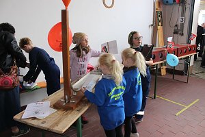 Feuerwehr buntem Programm